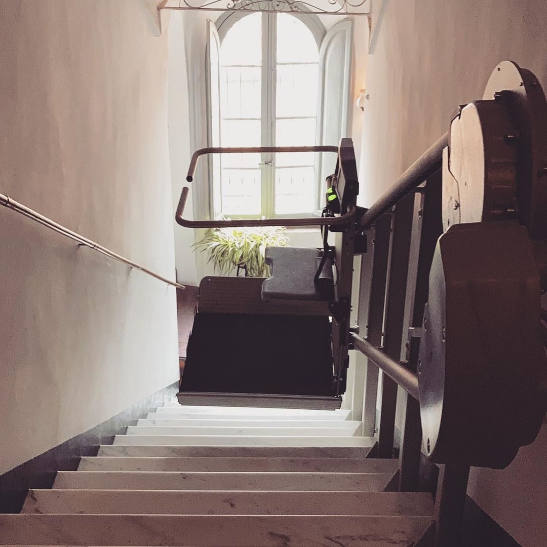 Salvaescaleras - Salvaescaleras Liftex en Santa Eulàlia L'Hospitalet de Llobregat